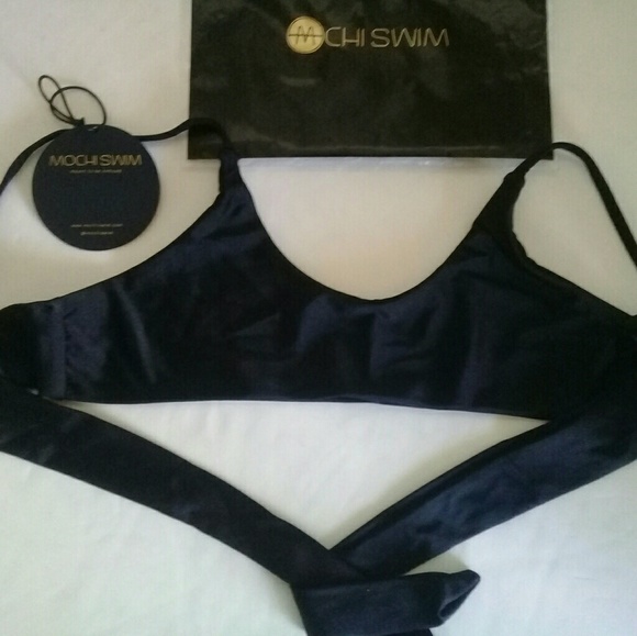 Mochi Swim Bikini TOP Black Color Xs Size. - Picture 7 of 7